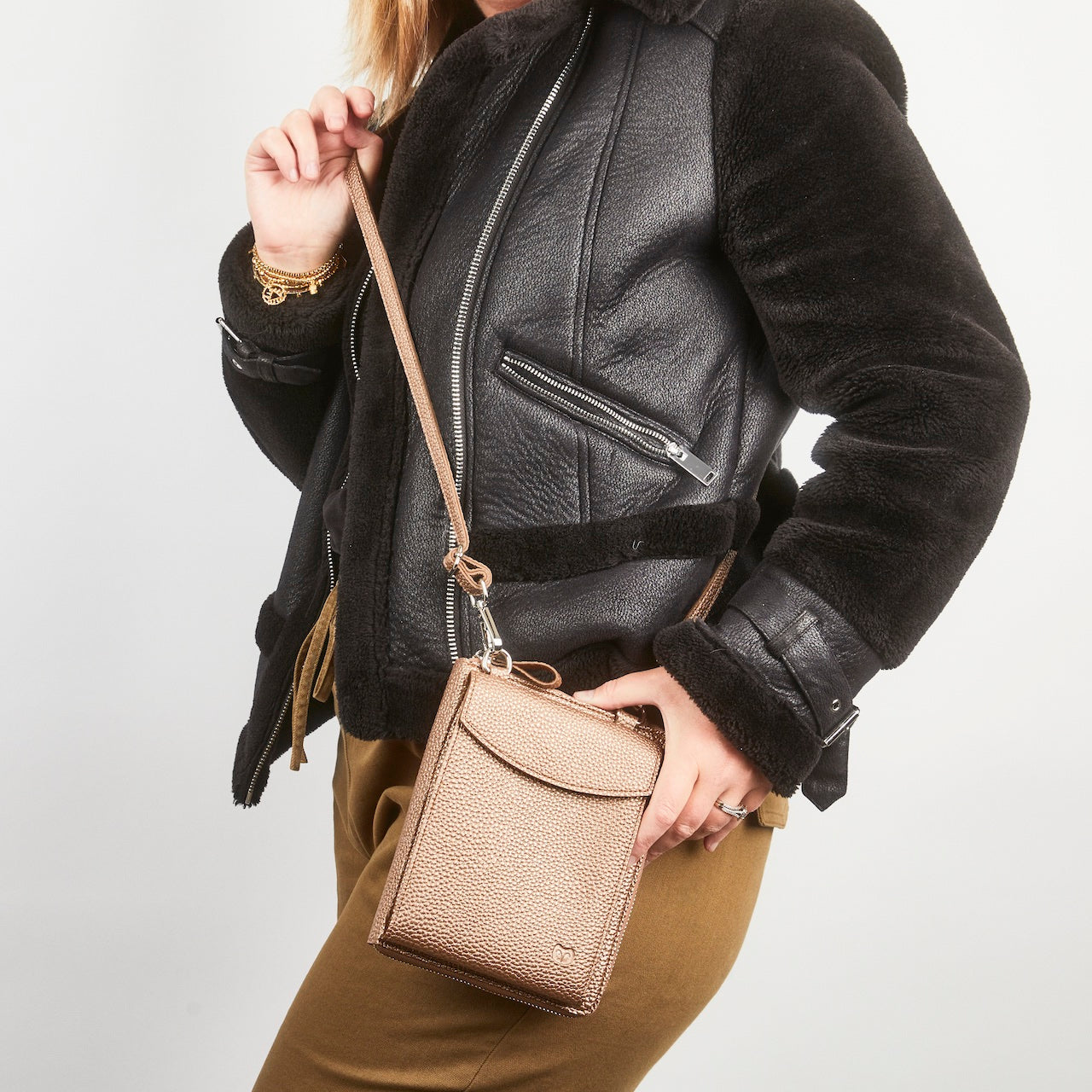 Columbian Cross Body Handbag